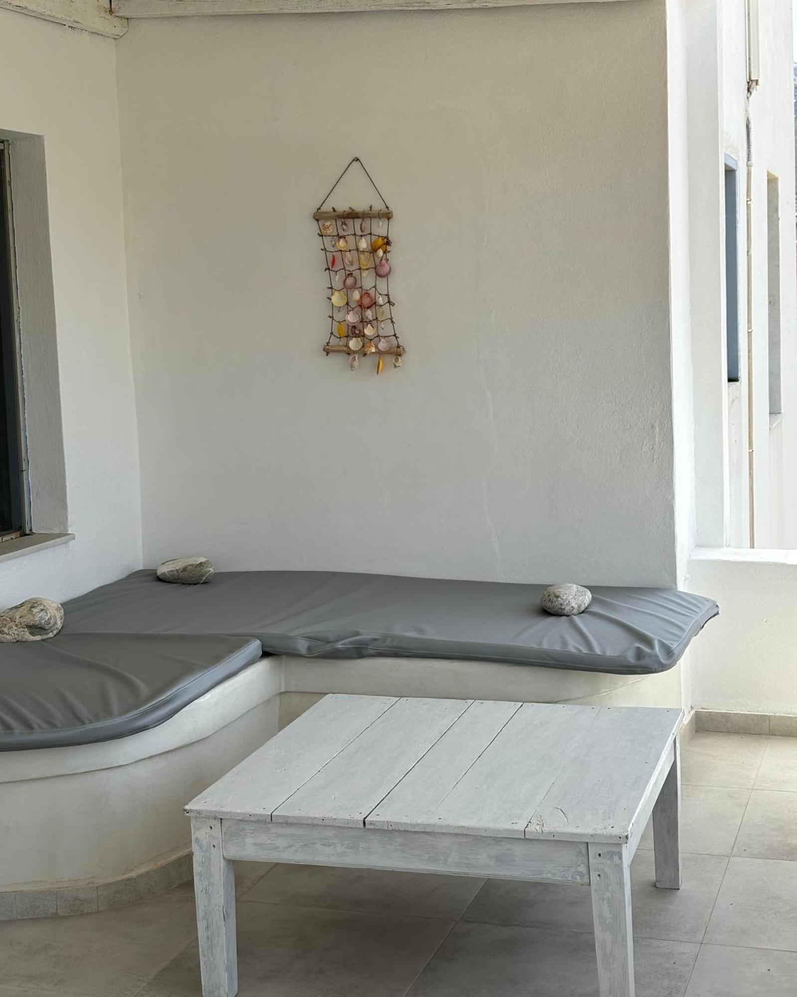 Thomas Apartments Katapola - Chora Экстерьер фото
